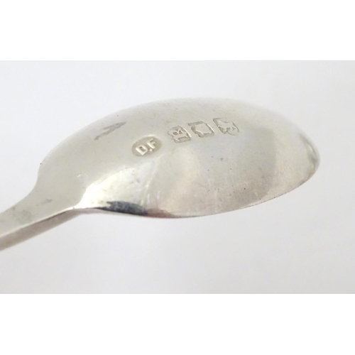 242 - 6 silver teaspoons hallmarked London 1916 maker Josiah Williams & Co (David Landsborough Fullerton) ... 