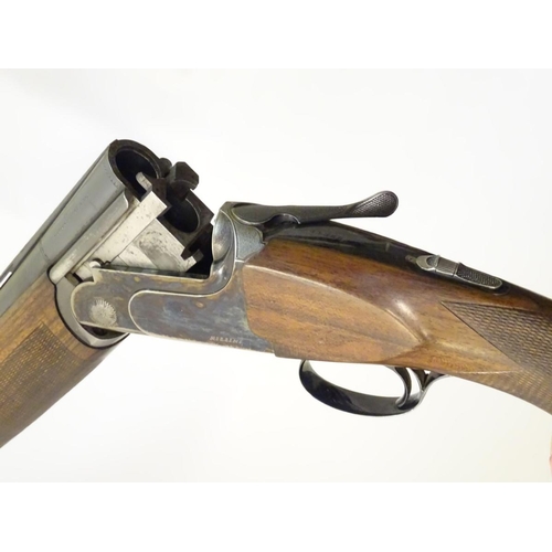 2056 - Shotgun: a B. Rizzini 'Aurum Classic' 12 bore over and under ejector shotgun, single selective trigg... 