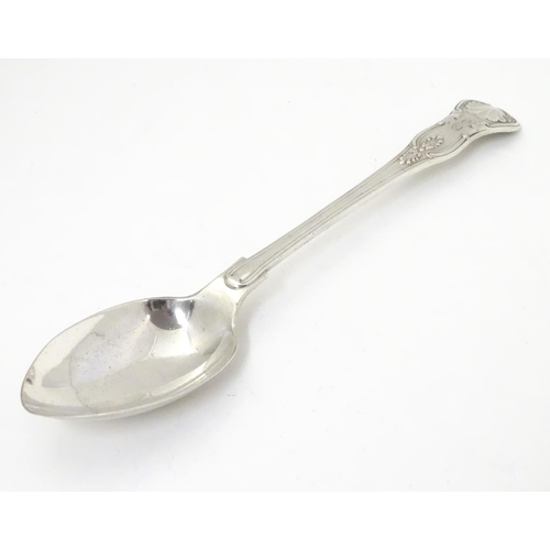 282 - A silver kings pattern tablespoon, hallmarked Birmingham 1908 maker Elkington & Co . 8 1/2