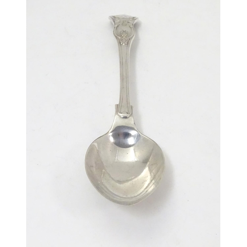 282 - A silver kings pattern tablespoon, hallmarked Birmingham 1908 maker Elkington & Co . 8 1/2