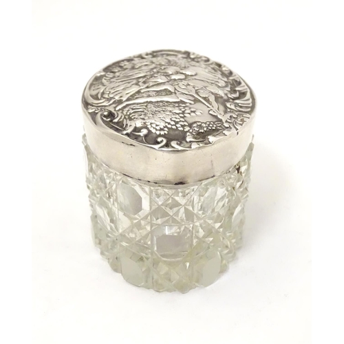 299 - A cut glass dressing table pot with silver top hallmarked Birmingham 1901 maker Levi & Salaman. 3