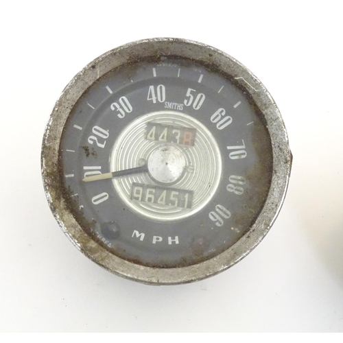 1350 - Vintage cars, motoring: a Smiths rev (RPM) counter dashboard dial, together with Speedometer and Oil... 