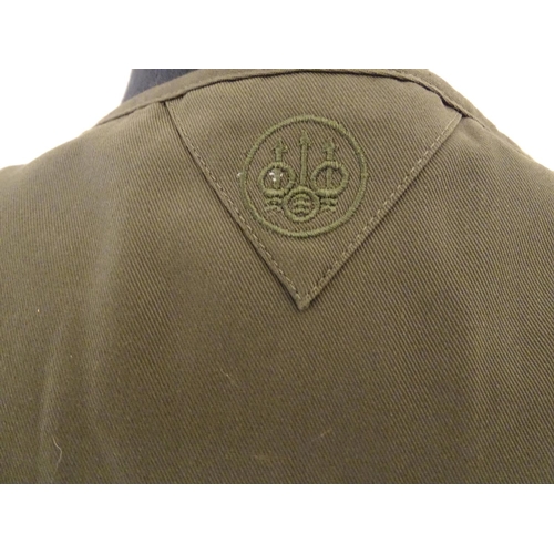 2034 - Sporting / Country pursuits: A Beretta skeet vest / clay shooting gilet in green. Size 2XL, new with... 