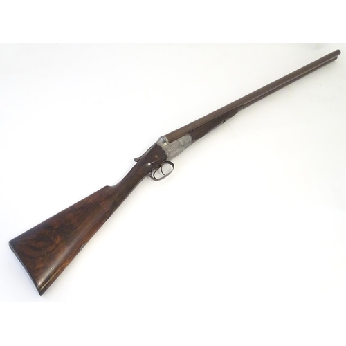 2061 - Shotgun: W W Greener, London, a Facile Princeps 12 bore boxlock ejector shotgun, c1890.

28 nitro re... 