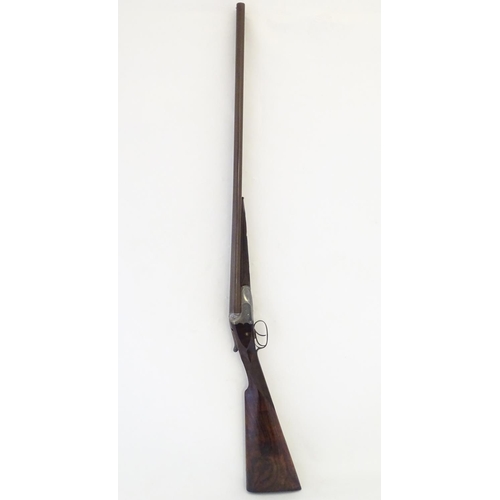 2061 - Shotgun: W W Greener, London, a Facile Princeps 12 bore boxlock ejector shotgun, c1890.

28 nitro re... 