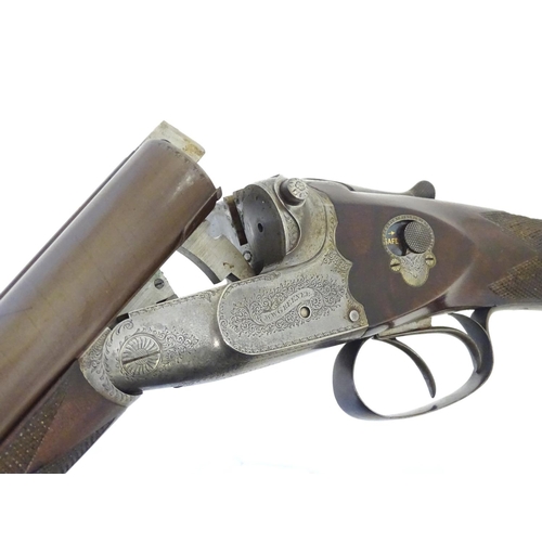 2061 - Shotgun: W W Greener, London, a Facile Princeps 12 bore boxlock ejector shotgun, c1890.

28 nitro re... 