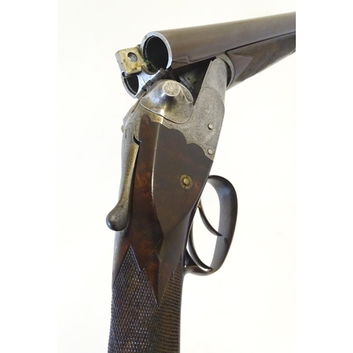 2061 - Shotgun: W W Greener, London, a Facile Princeps 12 bore boxlock ejector shotgun, c1890.

28 nitro re... 