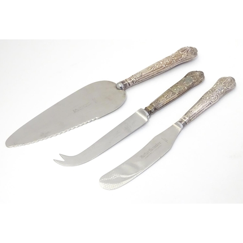 414 - Three silver handled Kings Pattern items: pie server and butter spreader hallmarked
Sheffield 1970 m... 