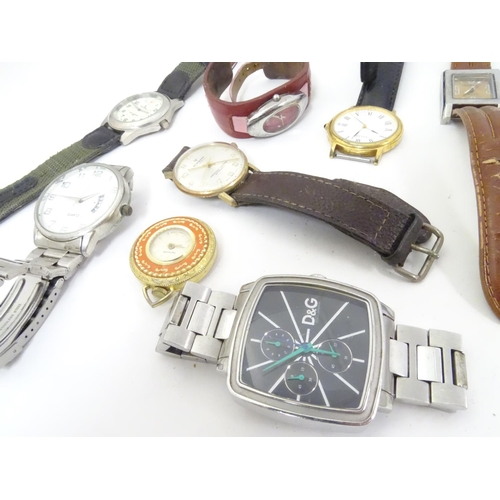 659 - A collection of mid to late 21stC wrist watches, including a cased Triumph (motorcycles) example, Sk... 