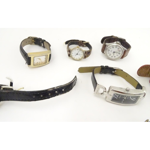 659 - A collection of mid to late 21stC wrist watches, including a cased Triumph (motorcycles) example, Sk... 