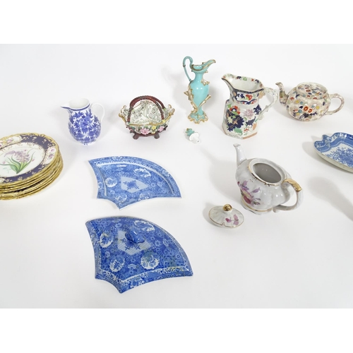 181 - A quantity of assorted 19thC and later ceramics to include a Wedgwood cabbage plate, Royal Crown Der... 