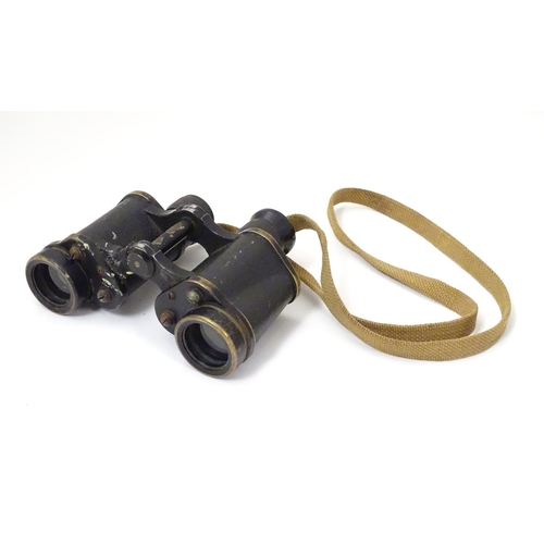 677 - Militaria: a pair of WWII/WW2/Second World War Kershaw Prism No.2 MKIII binoculars, stamped with MoD... 