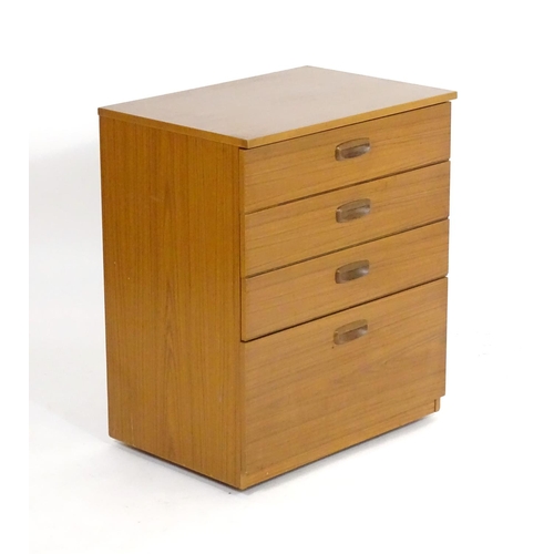 1574A - Vintage retro, mid-century: a Schreiber small chest of four drawers, standing on castors, 28