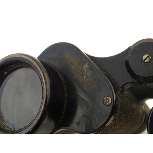 675A - An early 20thC cased pair of binoculars / field glasses by Ross, London marked with serial number 96... 