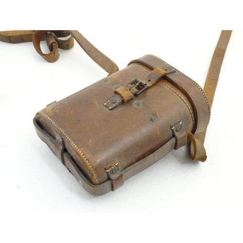 675A - An early 20thC cased pair of binoculars / field glasses by Ross, London marked with serial number 96... 