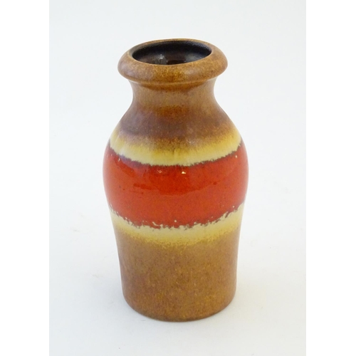 109 - A West German vase with banded detail. Marked under Scheurich 523-18. Approx. 7 1/4