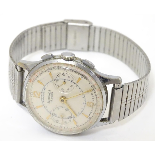 976 - A mid 20thC USSR Sekonda mens wristwatch , 1 1/4