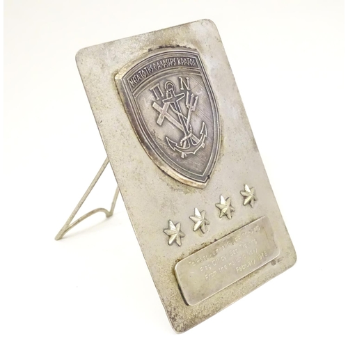 1031 - Militaria: a Greek silver desk placard, bearing the insignia of the Hellenic Navy above four stars a... 