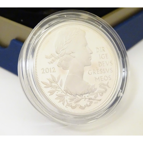 1004 - Coin: A Royal Mint 2012 limited edition sterling silver five pounds piedfort proof coin, commemorati... 