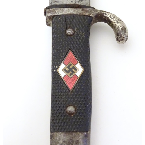 1024 - Militaria: a WWII / Second World War ' World War 2 German WWII HJ Division youth knife, the hilt wit... 