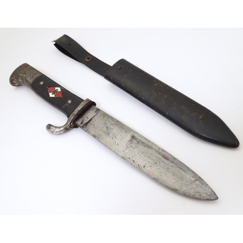 1024 - Militaria: a WWII / Second World War ' World War 2 German WWII HJ Division youth knife, the hilt wit... 