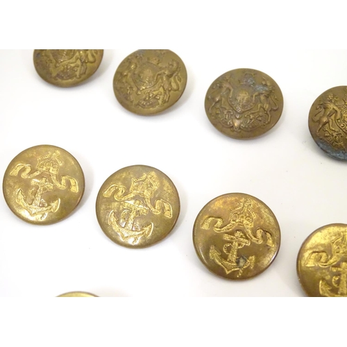 1035 - Militaria: a collection of 19thC and later brass tunic buttons, regimental and civil designations, c... 