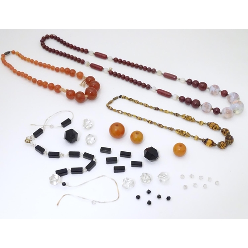 946 - A quantity of assorted vintage bead necklaces and beads the longest approx. 26