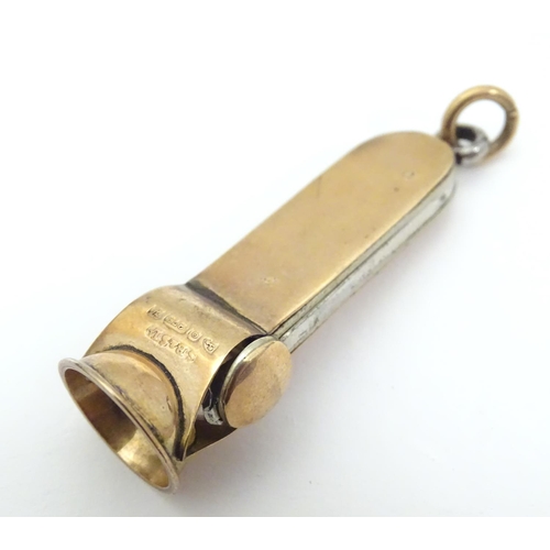 955A - A 9ct gold cheroot cutter, hallmarked Chester 1908, maker S. Blanckensee & Sons Ltd. Approx. 1 3/4