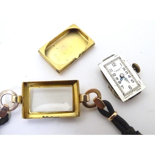 978 - An Art Deco cocktail watch with 9ct gold case, hallmarked Chester 1935, maker Elite Bracelet Manufac... 