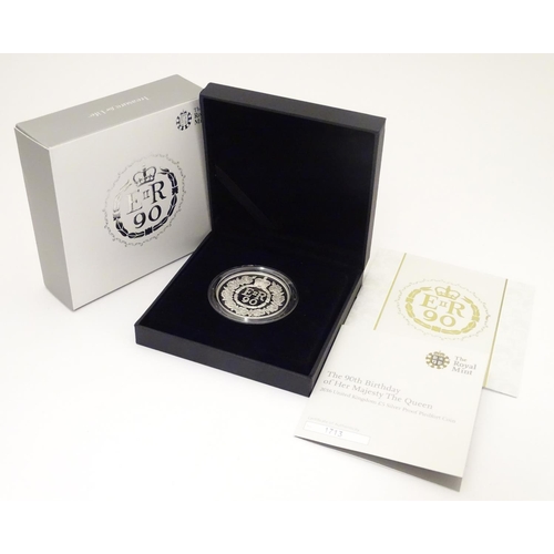 998 - Coin: A Royal Mint 2016 limited edition sterling silver five pounds piedfort proof coin, commemorati... 