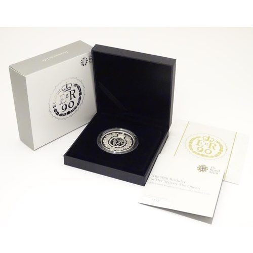 998 - Coin: A Royal Mint 2016 limited edition sterling silver five pounds piedfort proof coin, commemorati... 