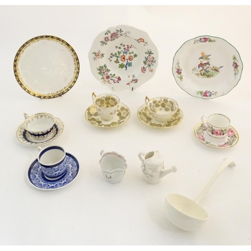 199 - A quantity of assorted ceramics, to include a Worcester blue and white cup and saucer, a Royal Worce... 