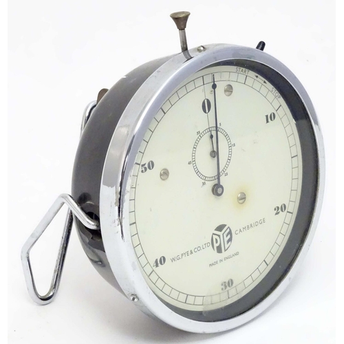 2285 - A desk top stop watch by W. G Paye & Co/ Ltd. Cambridge. Approx 6