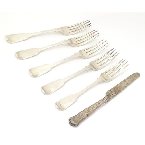 318 - A set of 5 Victorian silver fiddle pattern dessert forks hallmarked 1851 maker Chawner & Co Approx 7... 