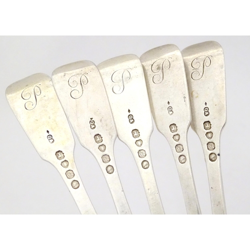 318 - A set of 5 Victorian silver fiddle pattern dessert forks hallmarked 1851 maker Chawner & Co Approx 7... 