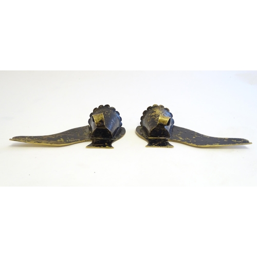 1222 - A pair of Victorian brass novelty posy holders formed as shoes. Approx. 2 1/2