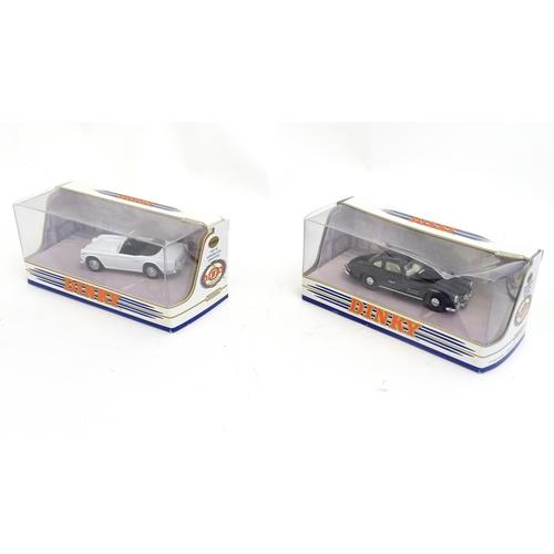 1522 - Toys: A quantity of Matchbox die cast scale model cars / vehicles, The Dinky Collection comprising 1... 