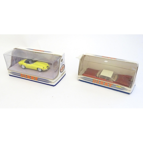 1522 - Toys: A quantity of Matchbox die cast scale model cars / vehicles, The Dinky Collection comprising 1... 