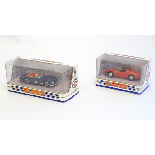 1522 - Toys: A quantity of Matchbox die cast scale model cars / vehicles, The Dinky Collection comprising 1... 