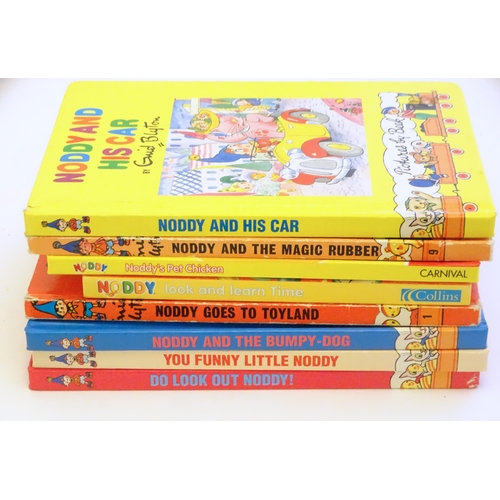 1525 - Toys: A large quantity of Enid Blyton's Noddy toys and memorabilia to include various models of Nodd... 