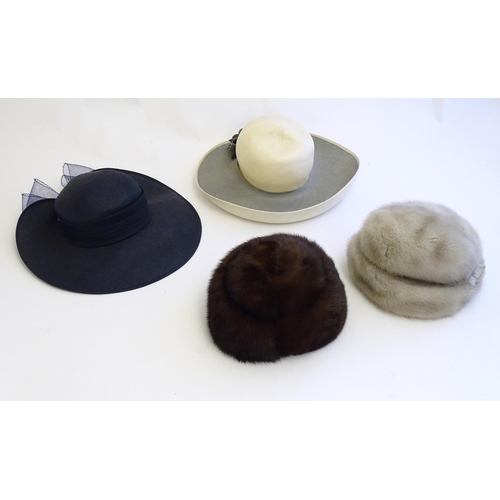 1559 - Vintage clothing / fashion: 2 vintage fur hats from Dickins and Jones and Panda in an original Dicki... 