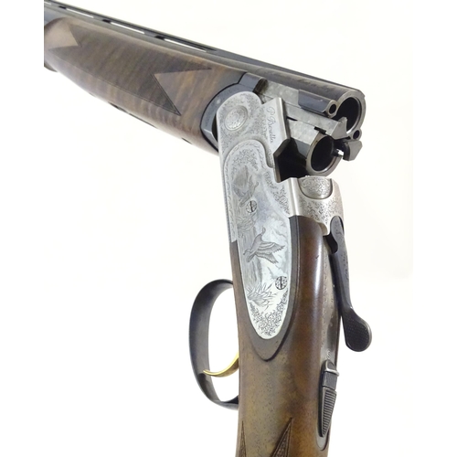 2660 - Shotgun: a cased Beretta S687 EELL Diamond Pigeon 20 bore over and under shotgun, 29 1/2