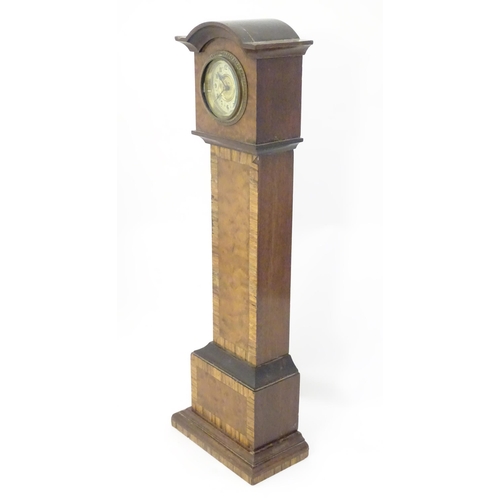 1396 - A mantle clock formed as a miniature long case / grandfather clock. Approx. 16 1/2