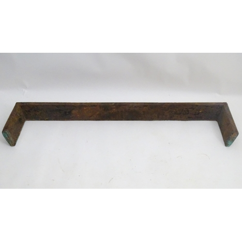 1360 - An early 20thC kerb fender, of copper construction with sectional decoration, approximately 50