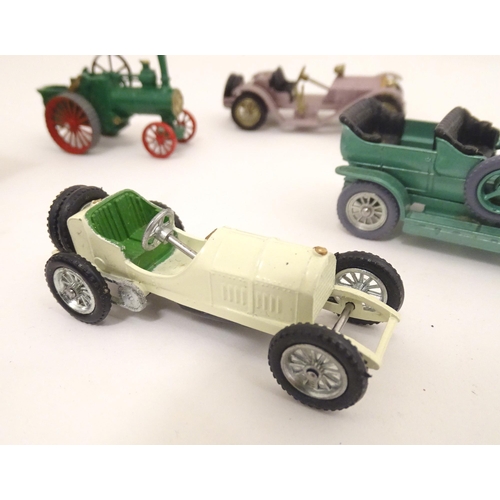 1299 - Toys: A quantity of boxed Lesney Models of Yesteryear die cast scale model cars / vehicles, comprisi... 