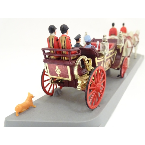 1300 - Toy: a boxed Corgi 41 1902 State Landau - Silver Jubilee 1977 (model Royal coach and horses), approx... 