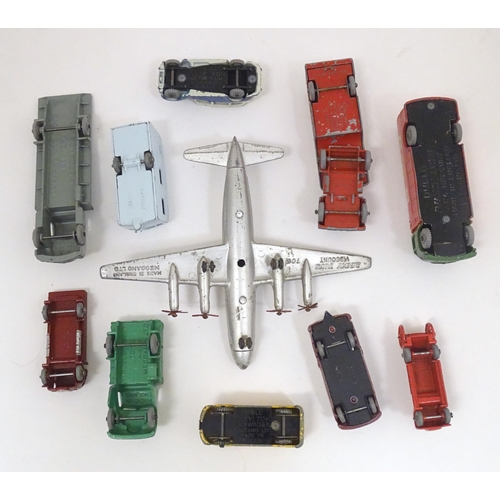 1303 - Toys: a quantity of assorted die cast / scale model vehicles, comprising Dinky Vickers Viscount 706 ... 