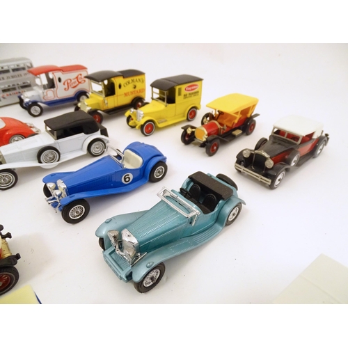 1316 - Toys: a large quantity of late 20thC die cast scale model cars, comprising: Matchbox Models of Yeste... 