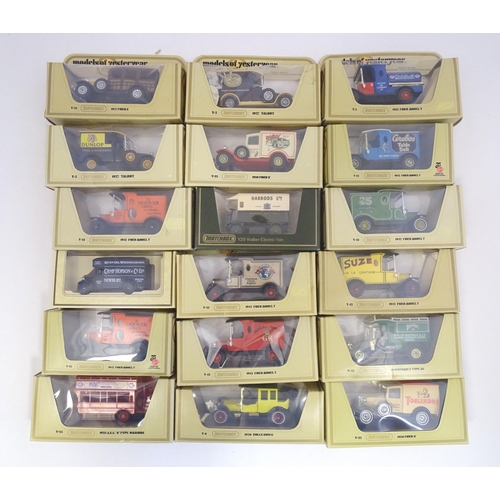 1316 - Toys: a large quantity of late 20thC die cast scale model cars, comprising: Matchbox Models of Yeste... 