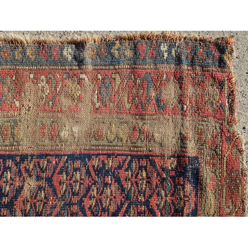 1389 - Carpet Rug : A runner with banded motif decoration . Approx. 150